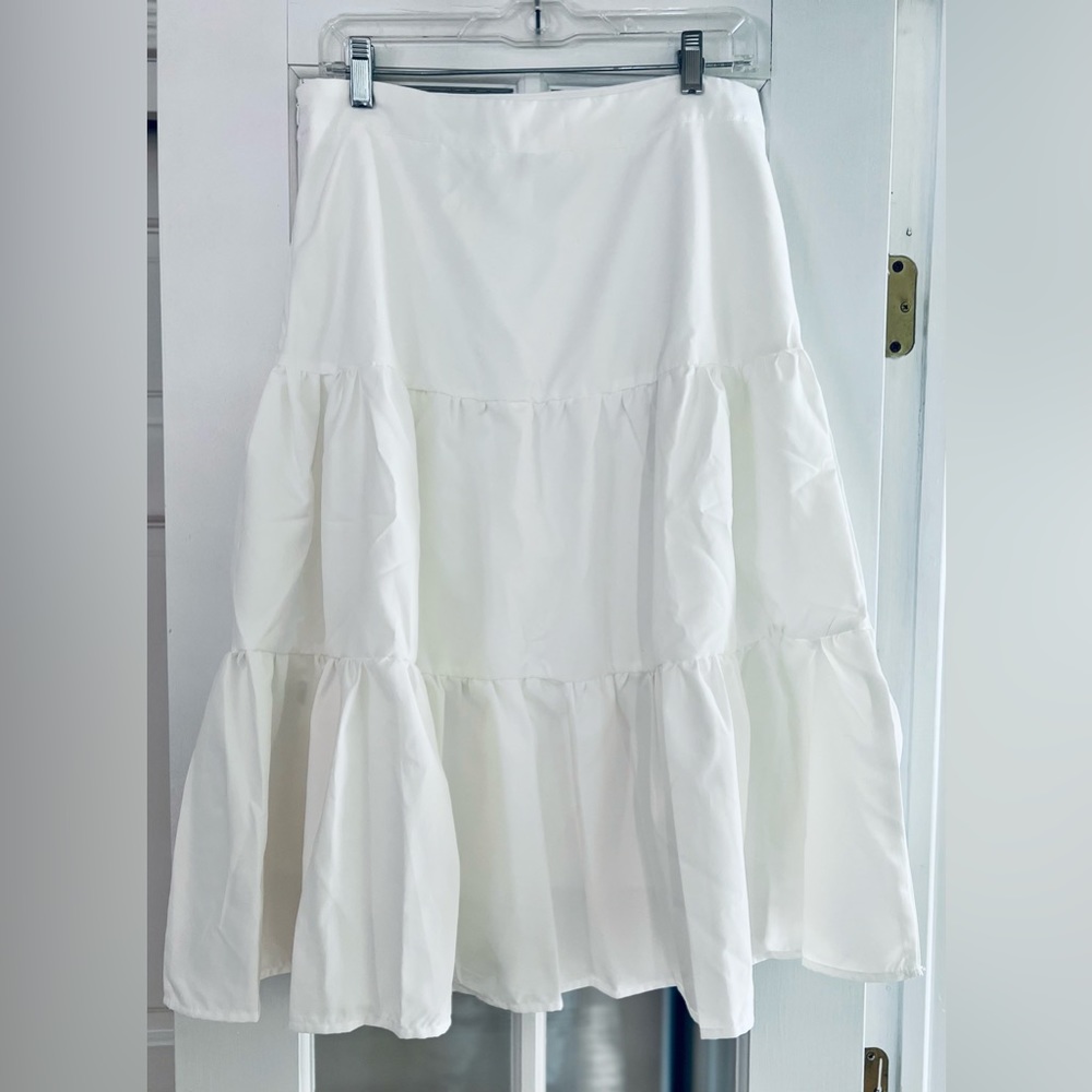 White Boho Cami & Skirt Two Piece Set, NWT Size 6 LAST ONE! - Picture 4 of 7